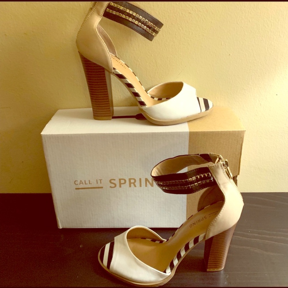 Chunky Heeled Sandals Size 7